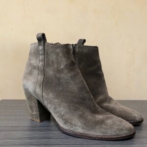 MADEWELL Suede Ankle Billie Boots Heel Taupe Greige Grey Khaki Western Boho Moto